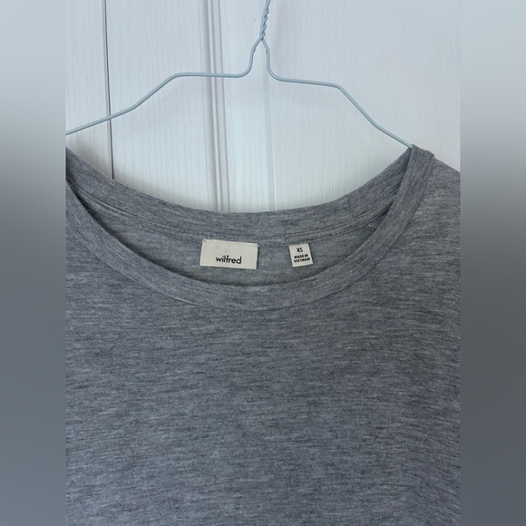 aritzia • Wilfred • size XS • Tshirt - Picture 2 of 6